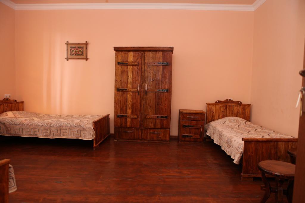 Guest House Dilijan Orran ภายนอก รูปภาพ