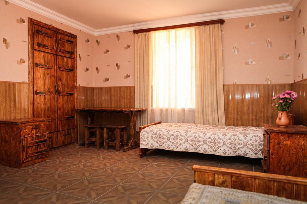 Guest House Dilijan Orran ภายนอก รูปภาพ